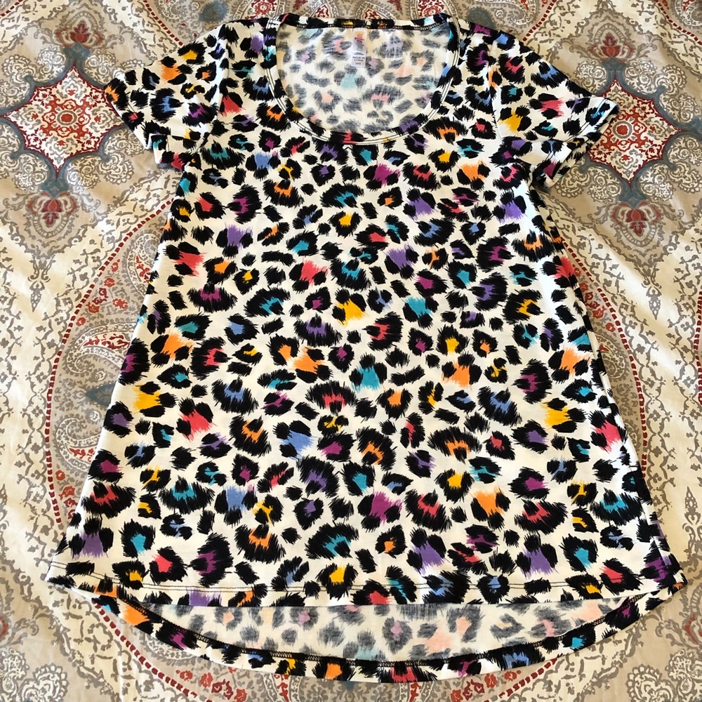 NWOT LuLaRoe XXS Classic - rainbow leopard!